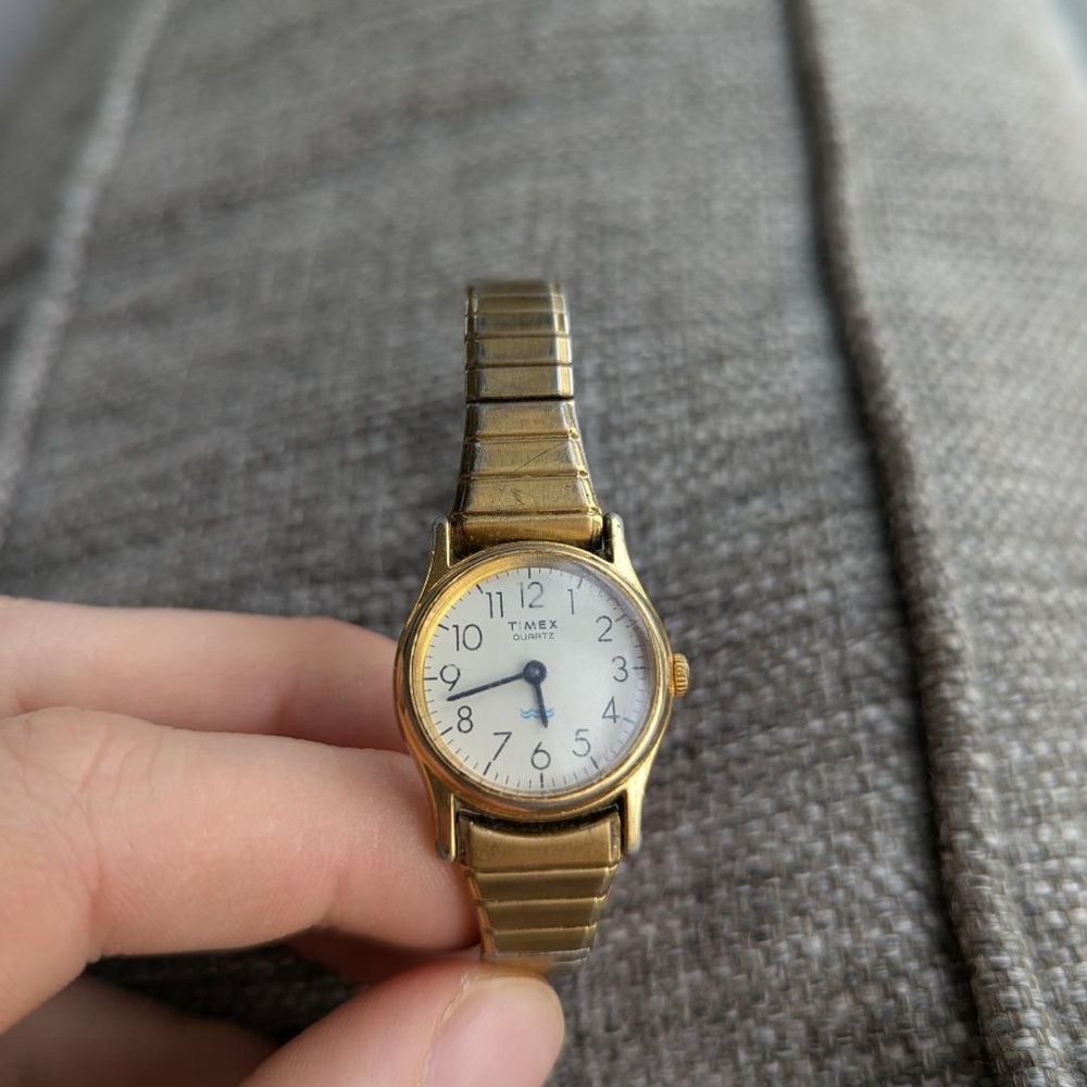 Timex Gold Smartwatch with White Dial